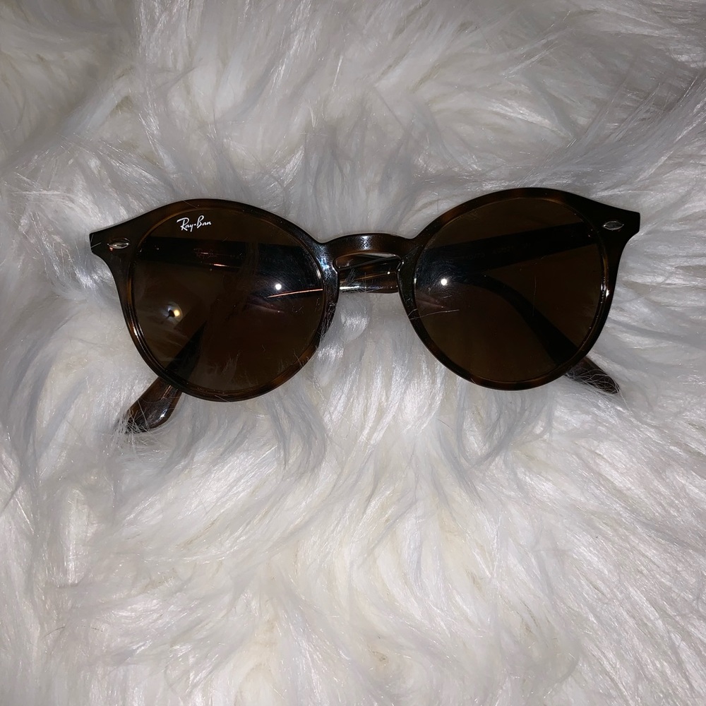Authentic Ray Ban Women’s Sunglasses